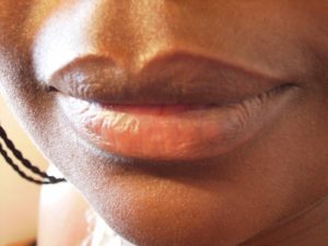 avoid black lips to make your lips naturally pink