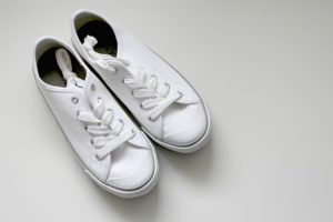 best ways to clean white shoes