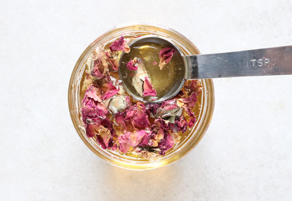 rose tea making