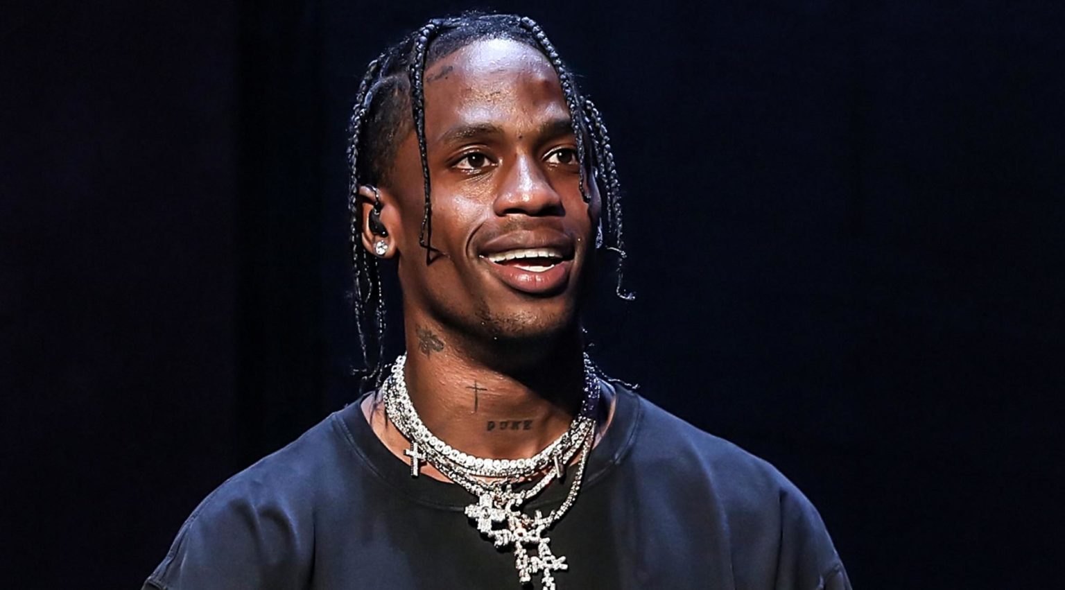 How to Achieve Travis Scott's Blue Hair Look - wide 8