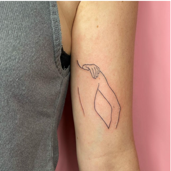 naked women tattoo
