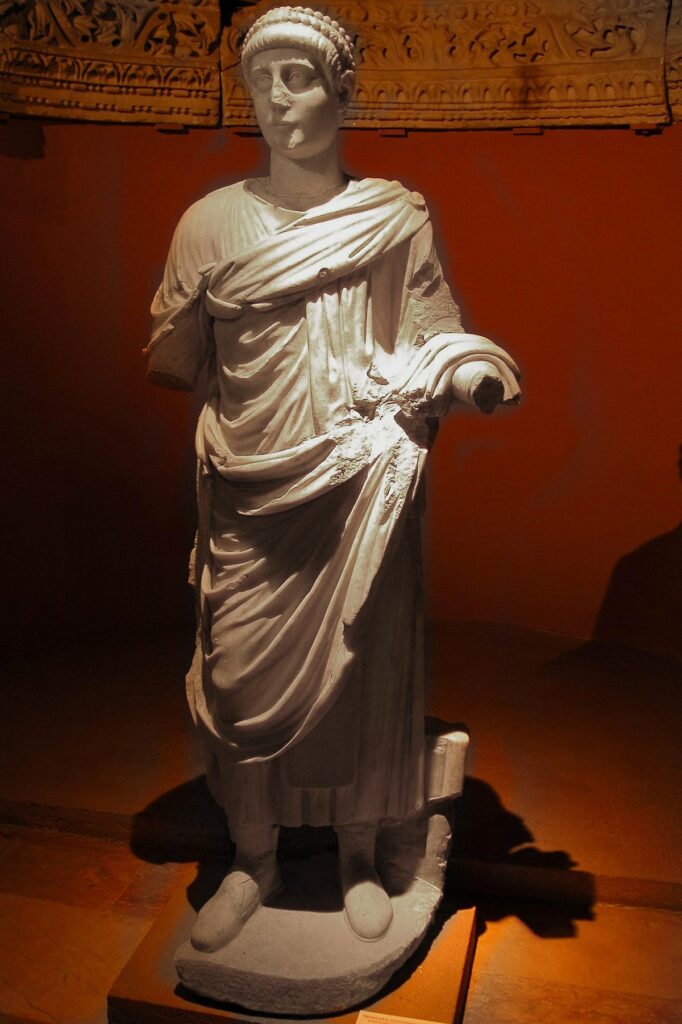 Valentinian II aka Sususs Amongus statue