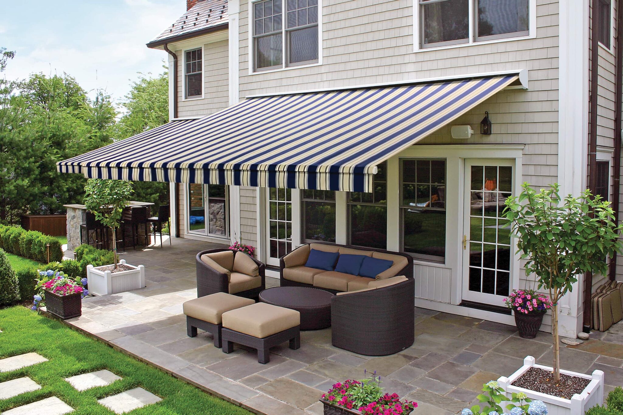 What is An Awning? fixthelife