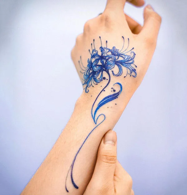 hand tattoos for women