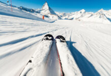 Exploring the Thrilling World of Skiing: Adventure on Snow-Covered Slopes Exploring the Thrilling World of Skiing: An Adventure on Snow-Covered Slopes