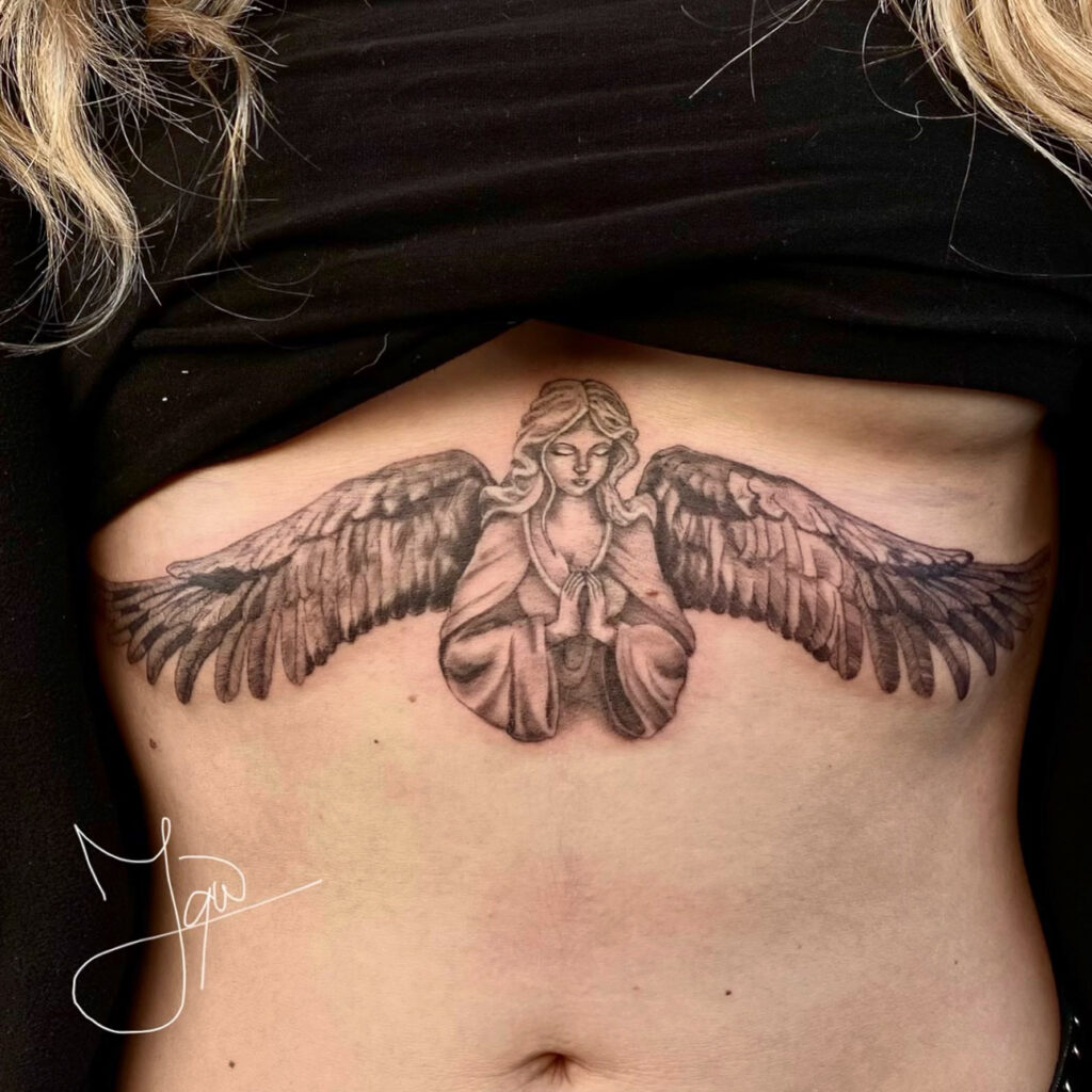 under breast tattoo