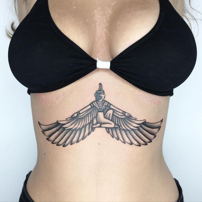 under breast tattoo