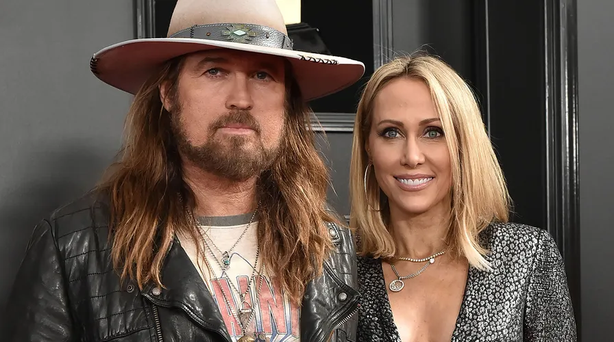 Billy Ray Cyrus with Firerose age