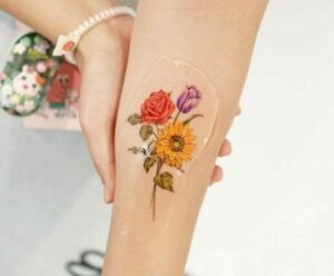 25+ SUNFLOWER AND ROSES TATTOO THAT WILL BLOW YOUR MIND!