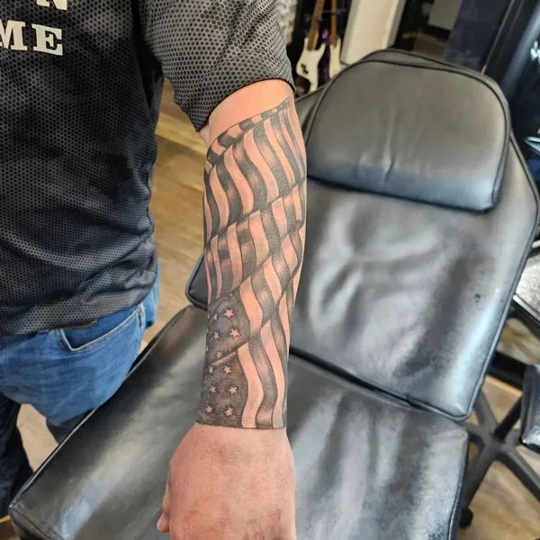 30+ FOREARM AMERICAN FLAG TATTOO IDEAS THAT WILL BLOW YOUR MIND