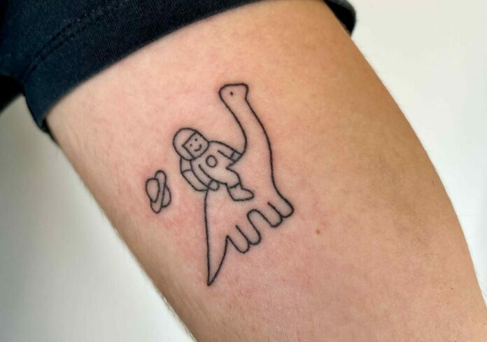 40+ MINIMALIST DINOSAUR TATTOO IDEAS THAT WILL BLOW YOUR MIND