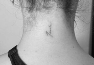 50+ NAME TATTOO ON NECK IDEAS THAT WILL BLOW YOUR MIND