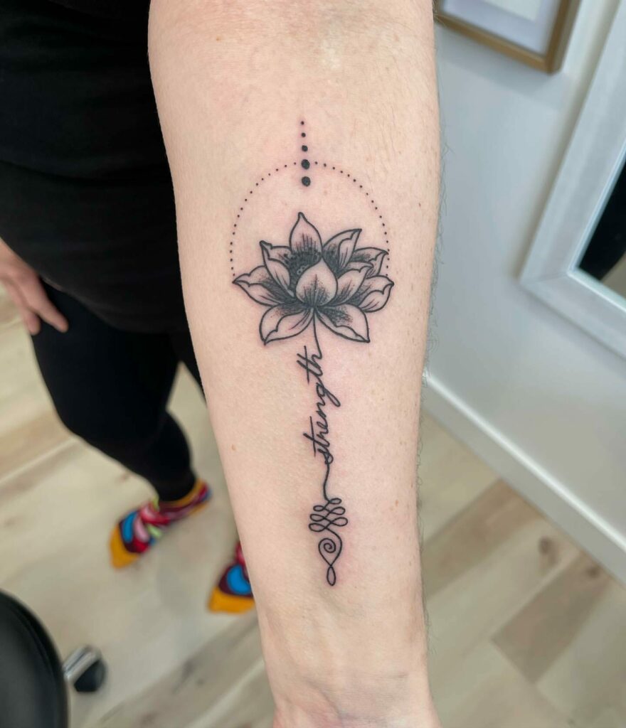 70+ FEMALE STRENGTH SYMBOL TATTOO DESIGNS THAT WILL BLOW YOUR MIND