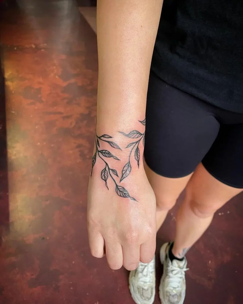 70+VINE FLOWER TATTOO IDEAS THAT WILL BLOW YOUR MIND