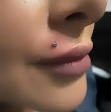 Madonna Piercing 