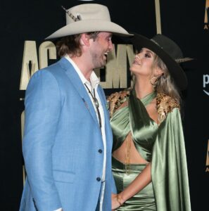 lainey wilson husband