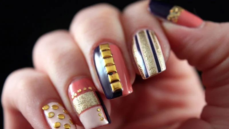 50+ ELEGANT 3D NAILS DESIGNS TO INSPIRE YOUR NEXT MANICURE