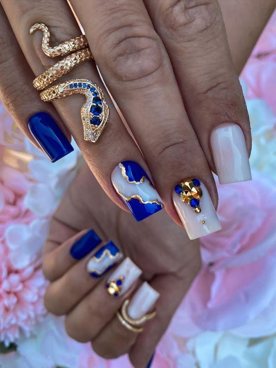 50+ ELEGANT 3D NAILS DESIGNS TO INSPIRE YOUR NEXT MANICURE