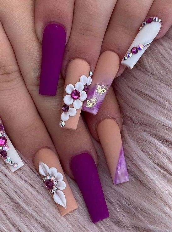 50+ ELEGANT 3D NAILS DESIGNS TO INSPIRE YOUR NEXT MANICURE