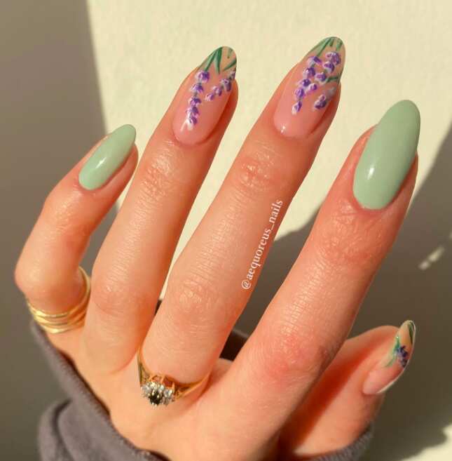 70+ Summer Flower Nails Designs and Simple Nails Designs
