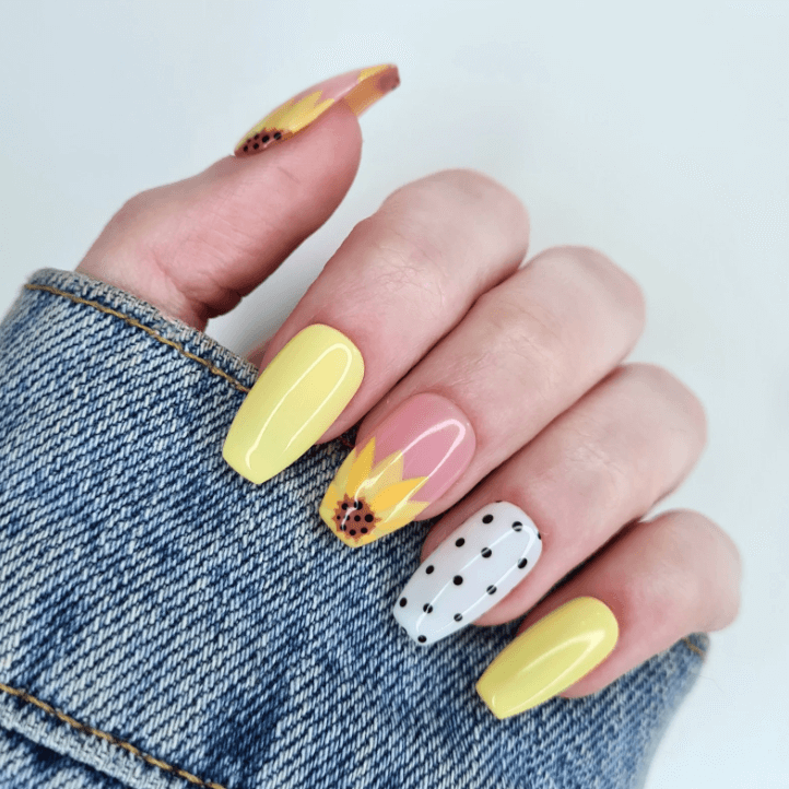 70+ Summer Flower Nails Designs and Simple Nails Designs