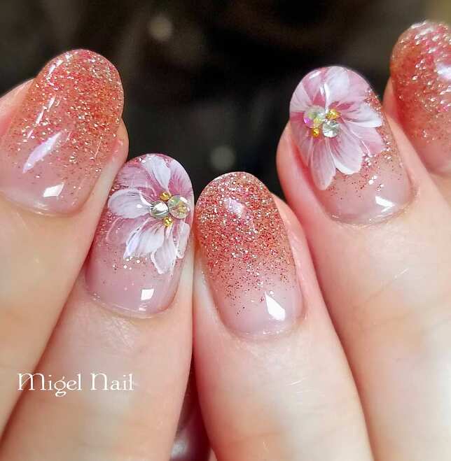 70+ Summer Flower Nails Designs and Simple Nails Designs