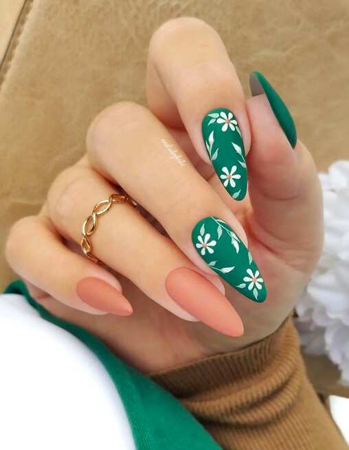 70+ Summer Flower Nails Designs and Simple Nails Designs