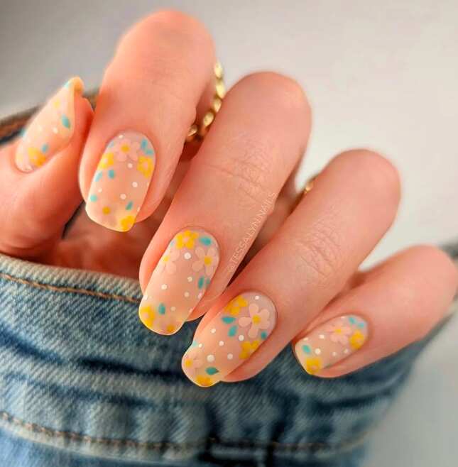 70+ Summer Flower Nails Designs and Simple Nails Designs