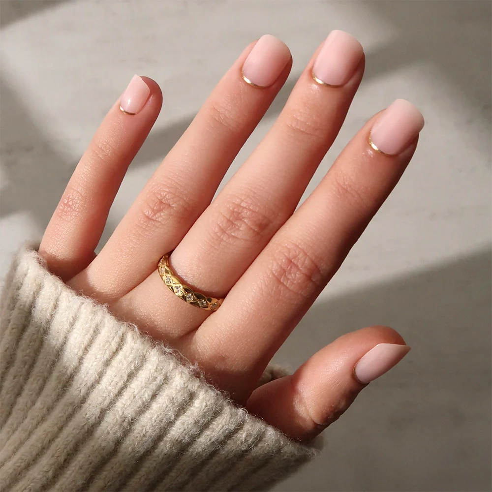 Quiet Luxury Nails